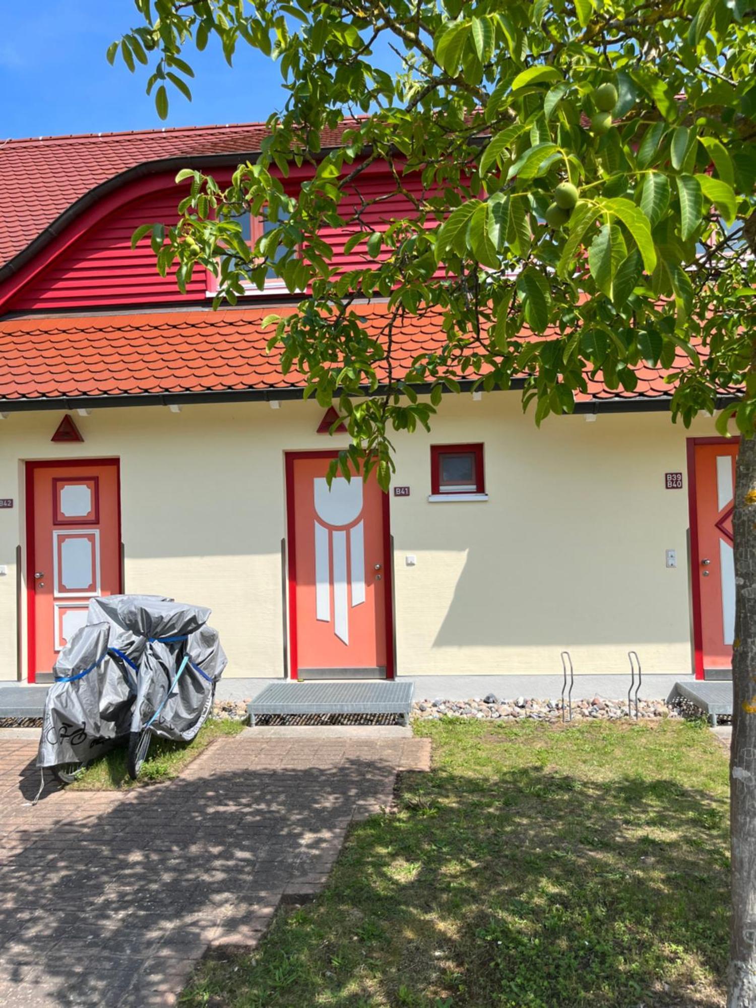 Moewenblick Bakenberg-41 Ferienwohnung Mit Terrasse, Doppelbett, Schlafsofa, Vollstaendige Komfortkueche Dranske Exterior photo